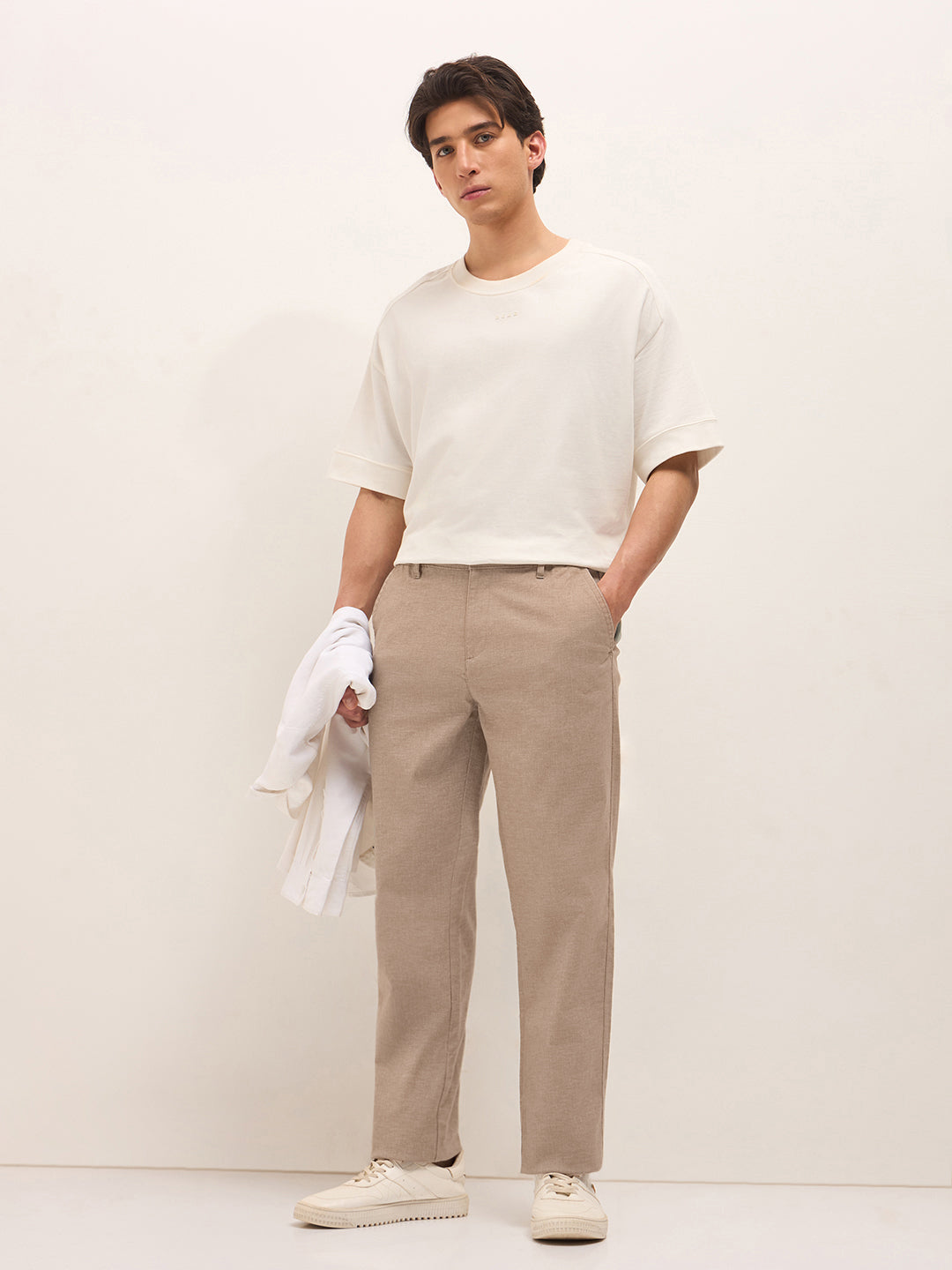 Men Mid Rise Solid Straight Fit Casual Trousers TRO-SHANG-BR