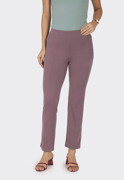 Ultimate Straight Pants | BlissClub at Broadway