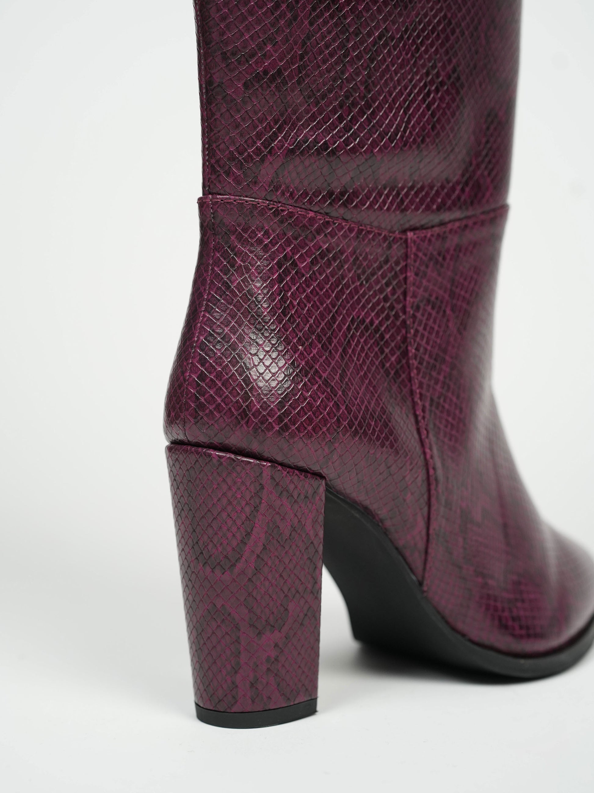 Nagini Burgundy | Theater at Broadway