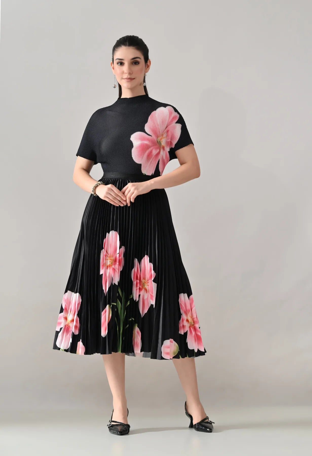 Floral Printed Pleated Two-Piece Set | ANNY at Broadway