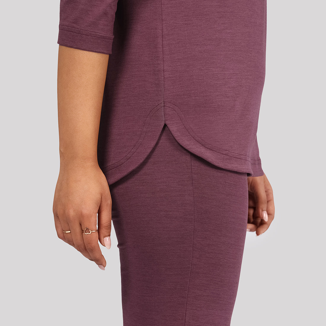 AirMelt ™ Apple Hem Tee | BlissClub at Broadway