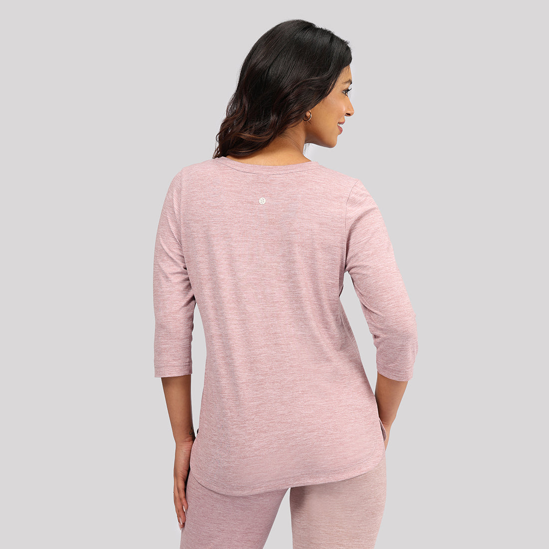 AirMelt ™ Apple Hem Tee | BlissClub at Broadway
