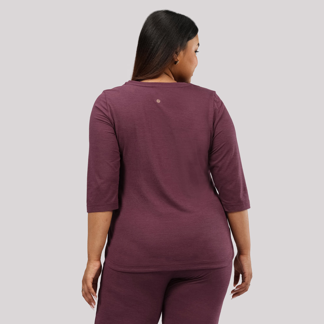 AirMelt ™ Apple Hem Tee | BlissClub at Broadway