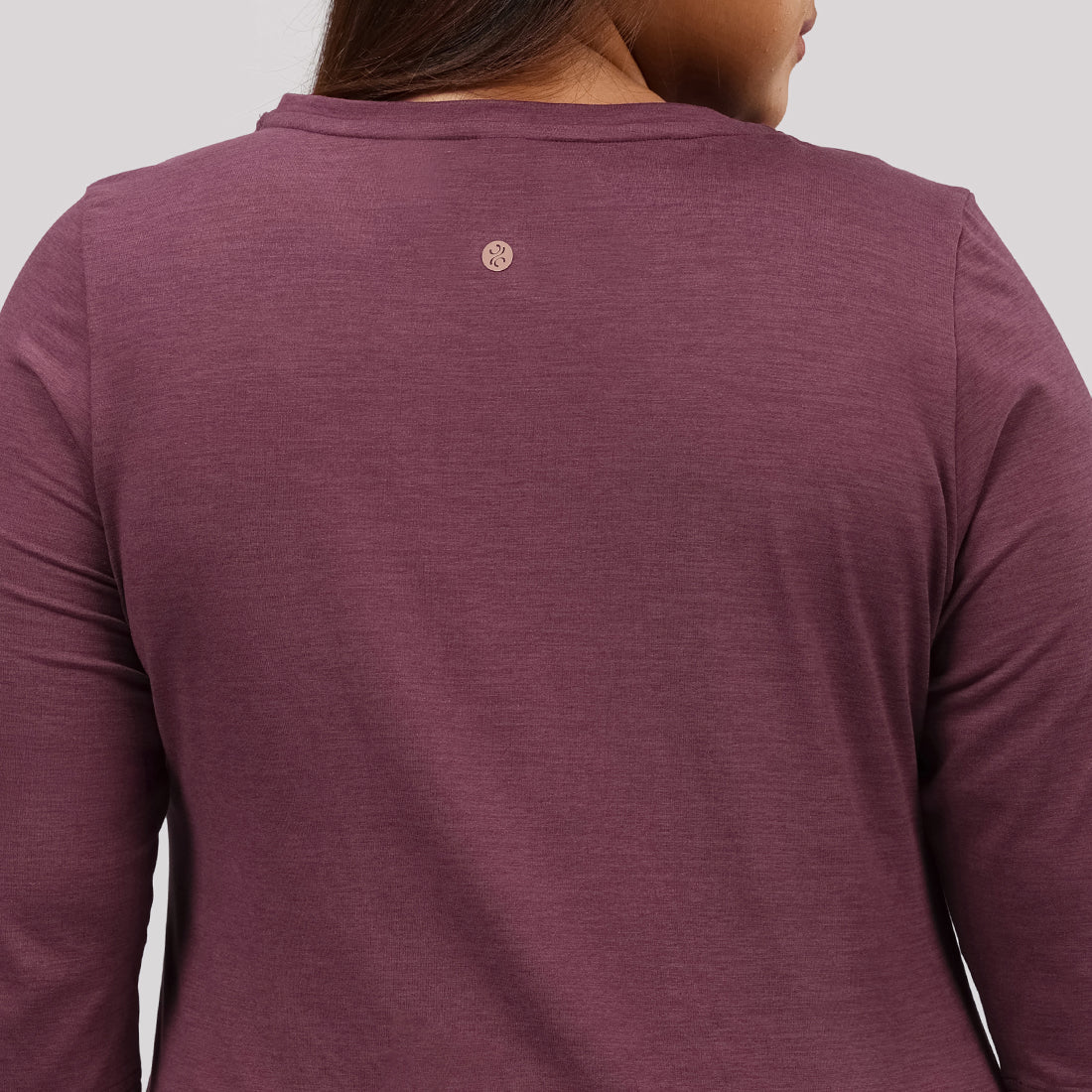 AirMelt ™ Apple Hem Tee | BlissClub at Broadway