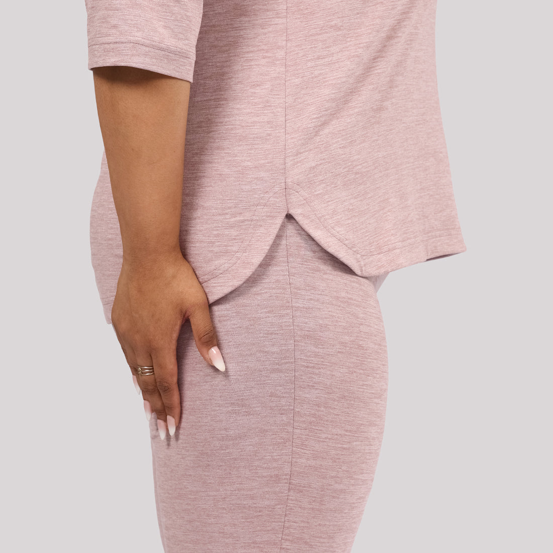 AirMelt ™ Apple Hem Tee | BlissClub at Broadway