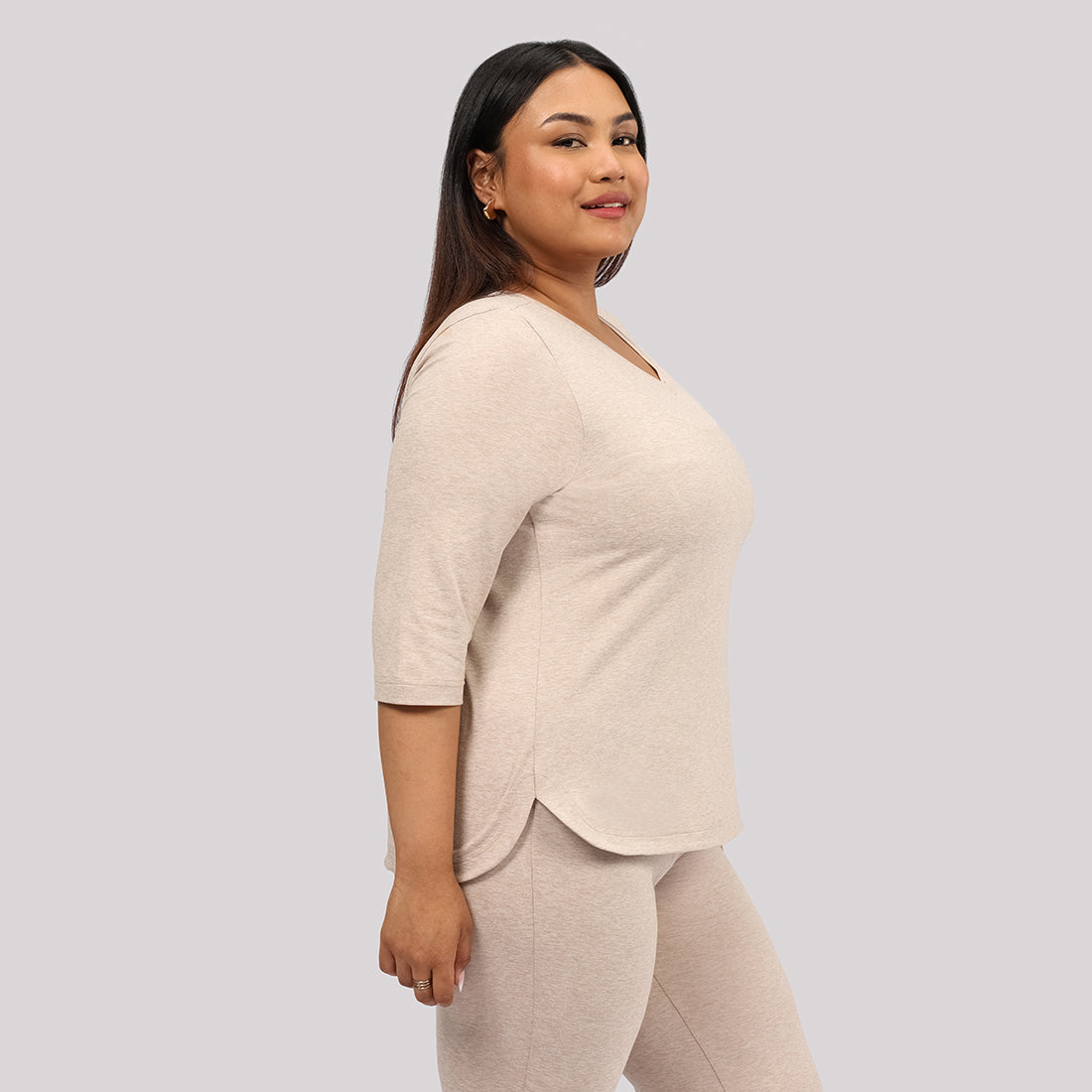 AirMelt ™ Apple Hem Tee | BlissClub at Broadway