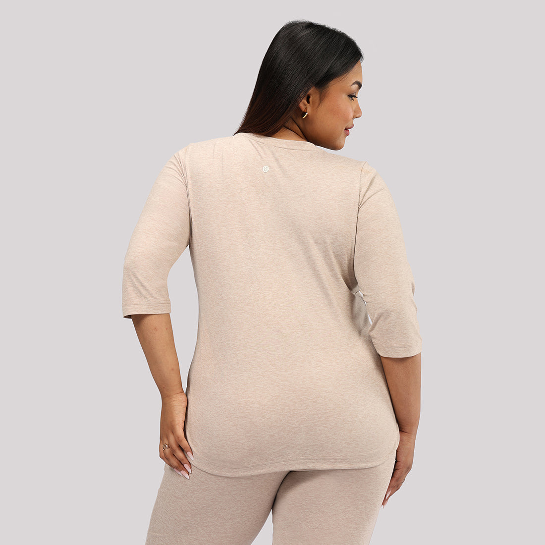 AirMelt ™ Apple Hem Tee | BlissClub at Broadway
