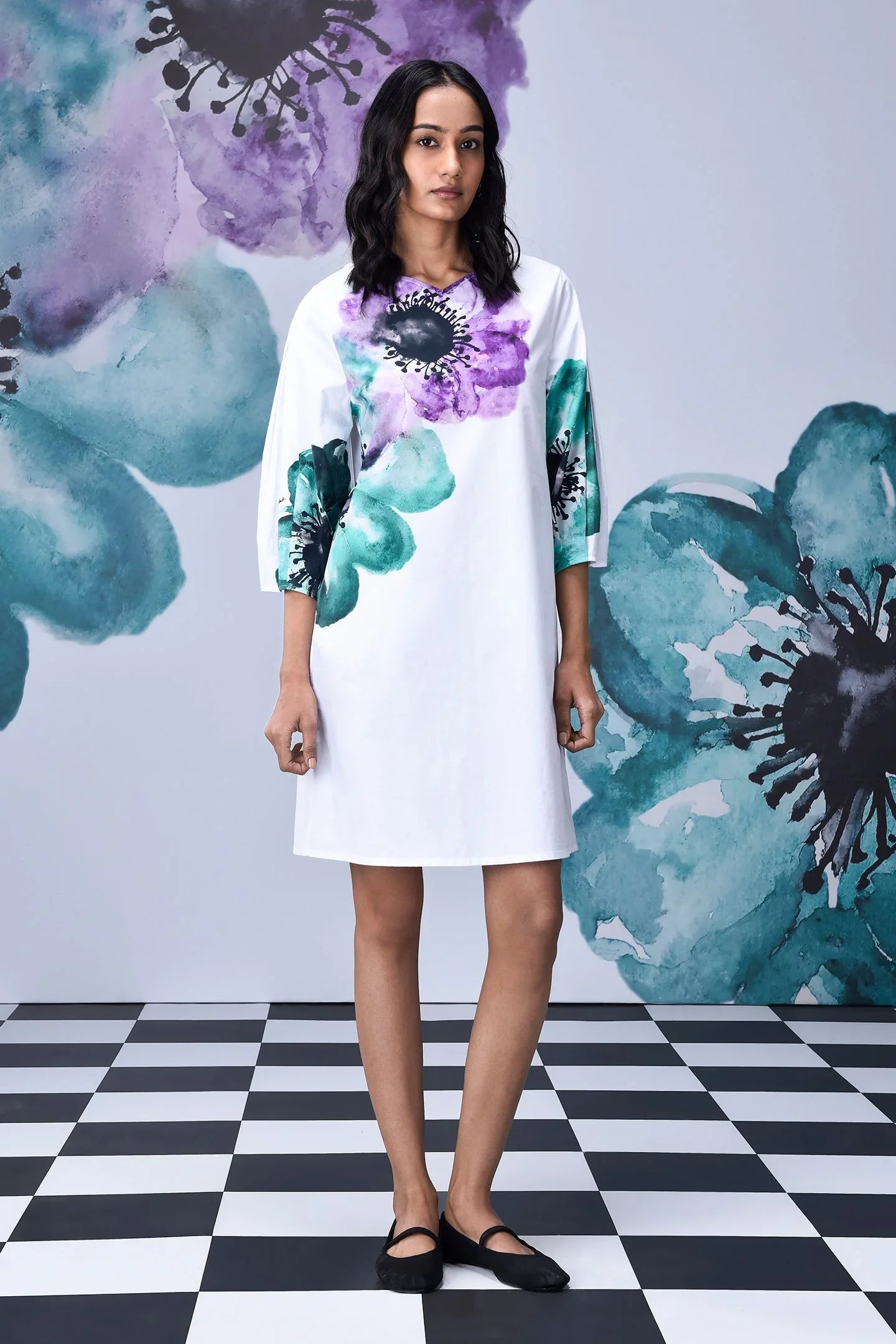 Anemone Flower Regular Fit Dress- White Green