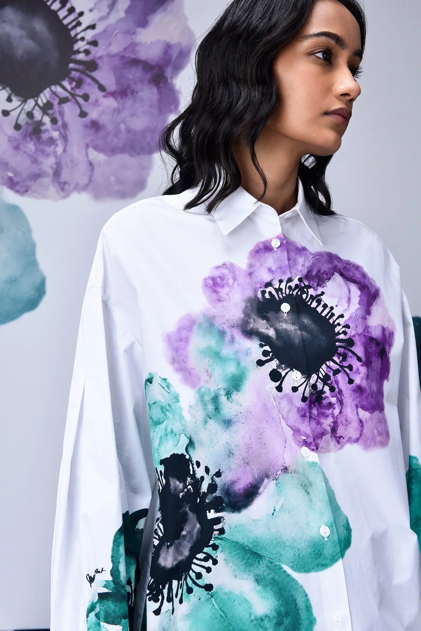 Anemone Flower Relaxed Fit Shirt- White Green
