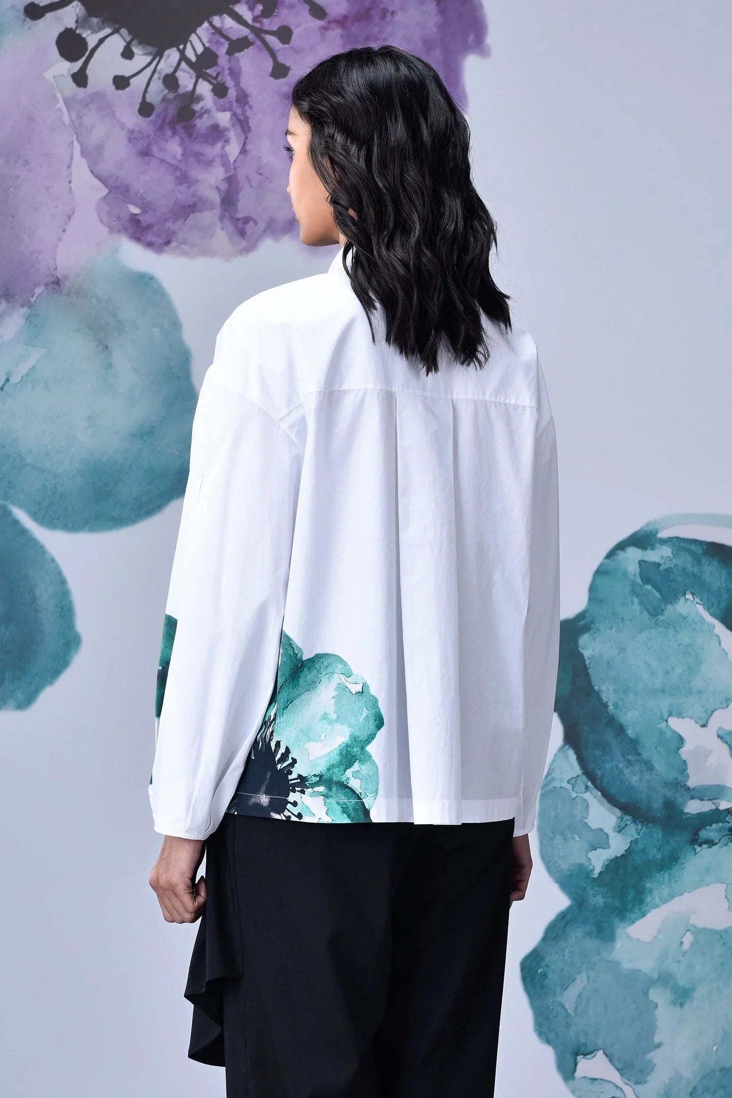 Anemone Flower Relaxed Fit Shirt- White Green