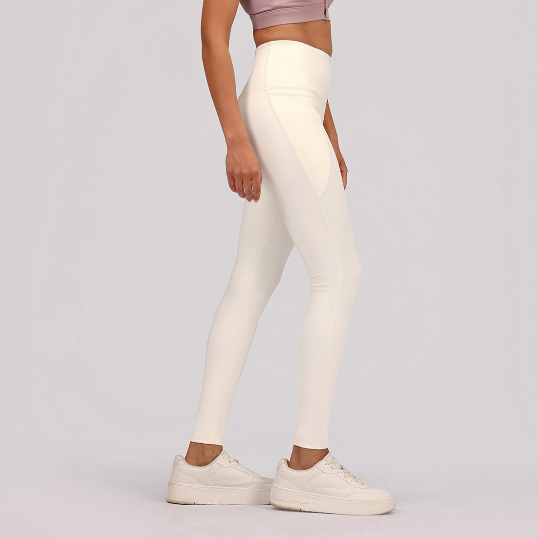 Ultimate Leggings | BlissClub at Broadway