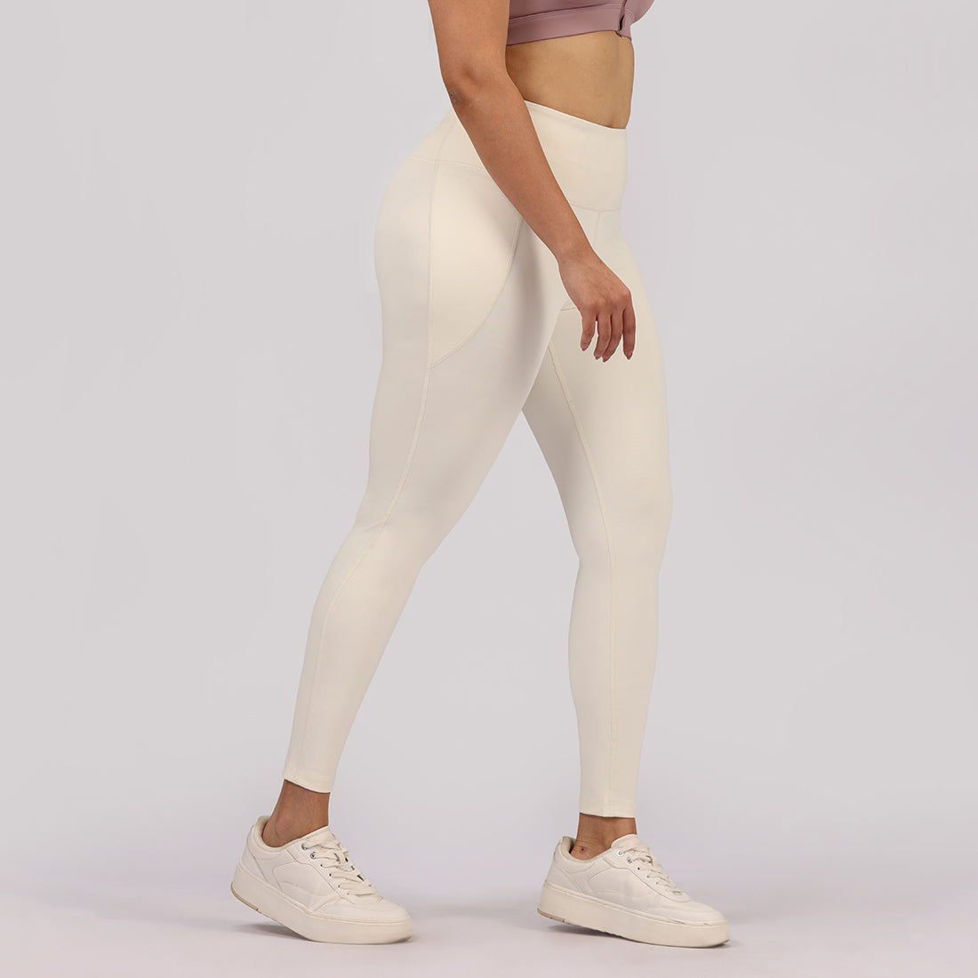 Ultimate Leggings | BlissClub at Broadway