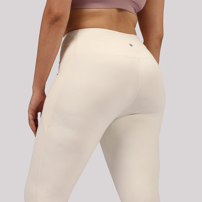 Ultimate Leggings | BlissClub at Broadway