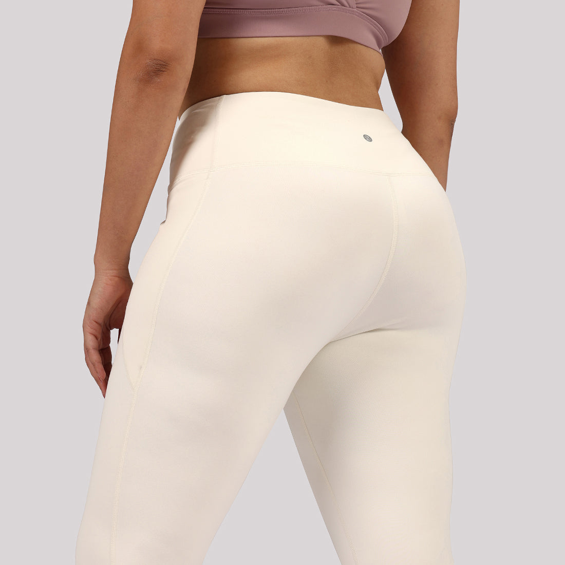 Ultimate Leggings | BlissClub at Broadway