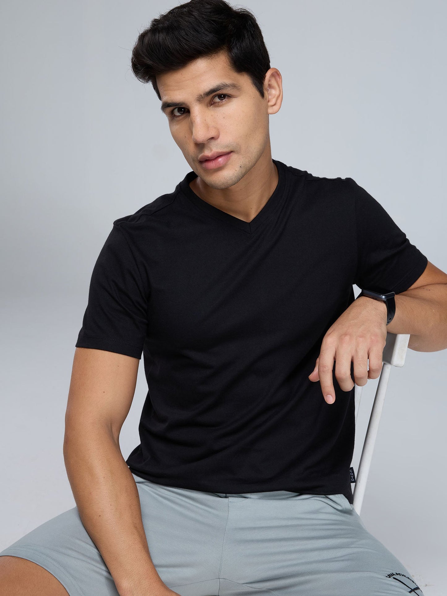 Black Supima V Neck T-shirt - Regular Fit