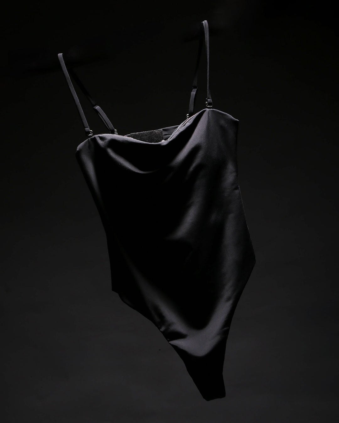 BLACK SCULPTING BODYSUIT