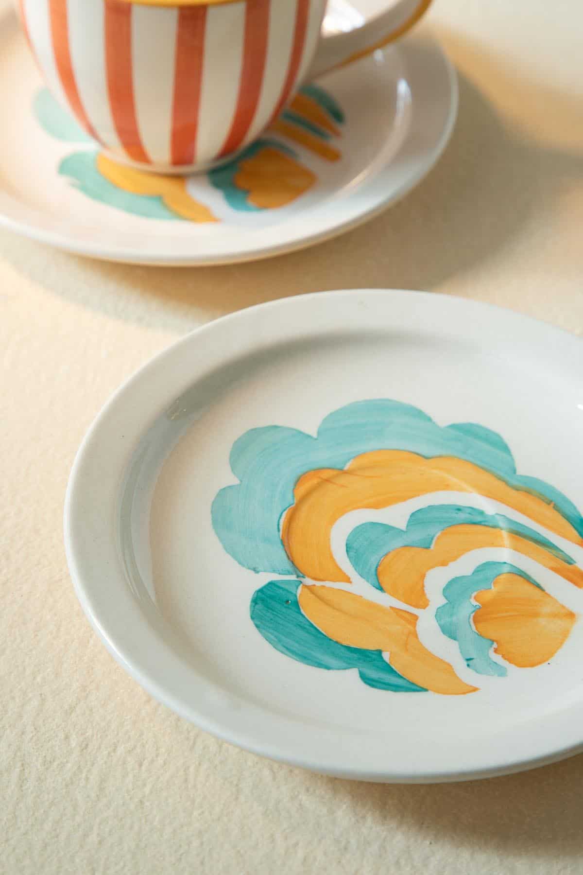 Gypsy Rose Ceramic Tea Cup And Saucer Set (Set Of 2)