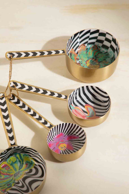 Magic Blooms Steel Measuring Cup Set