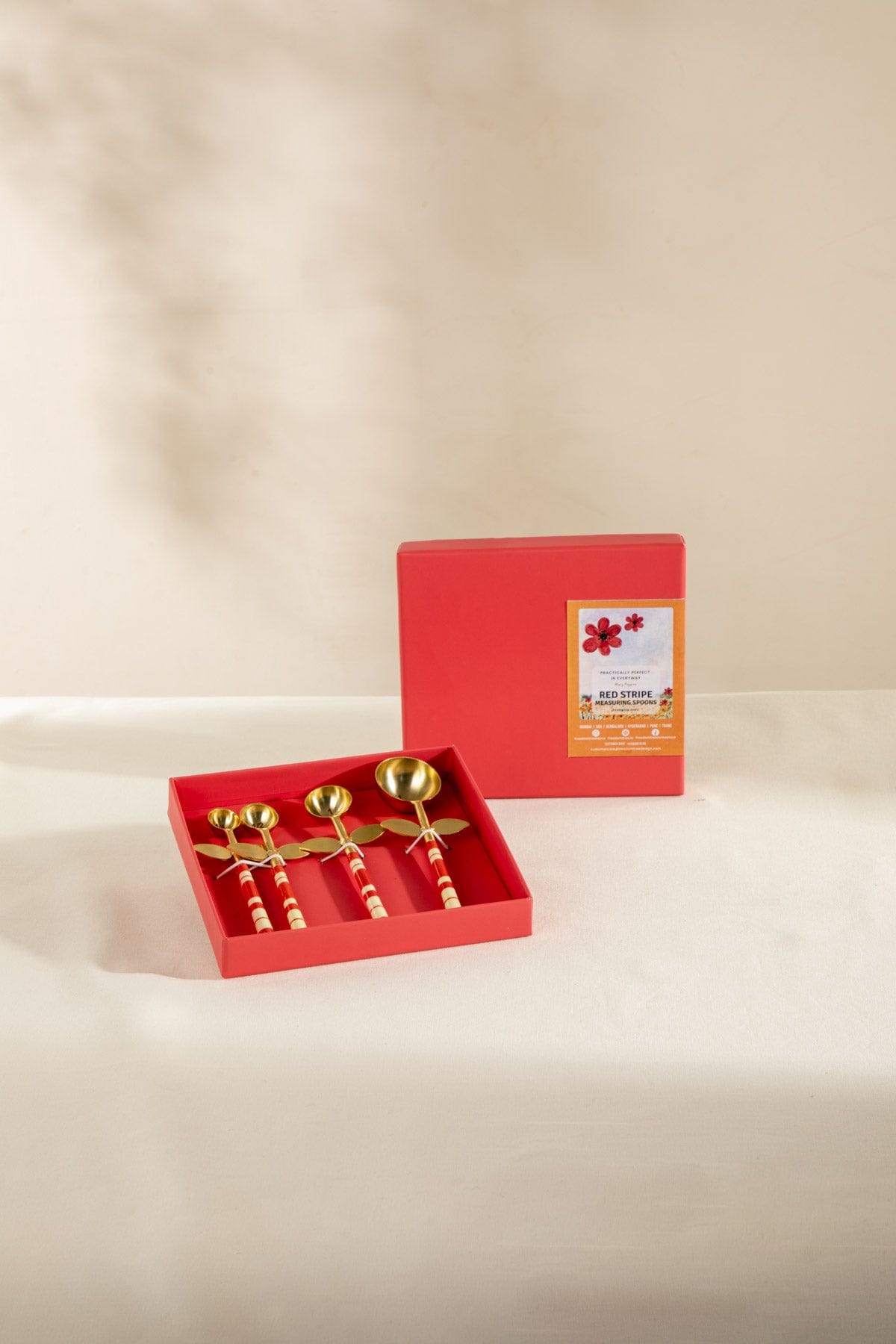 Red Stripe Flowers Steel Measuring Spoon Set