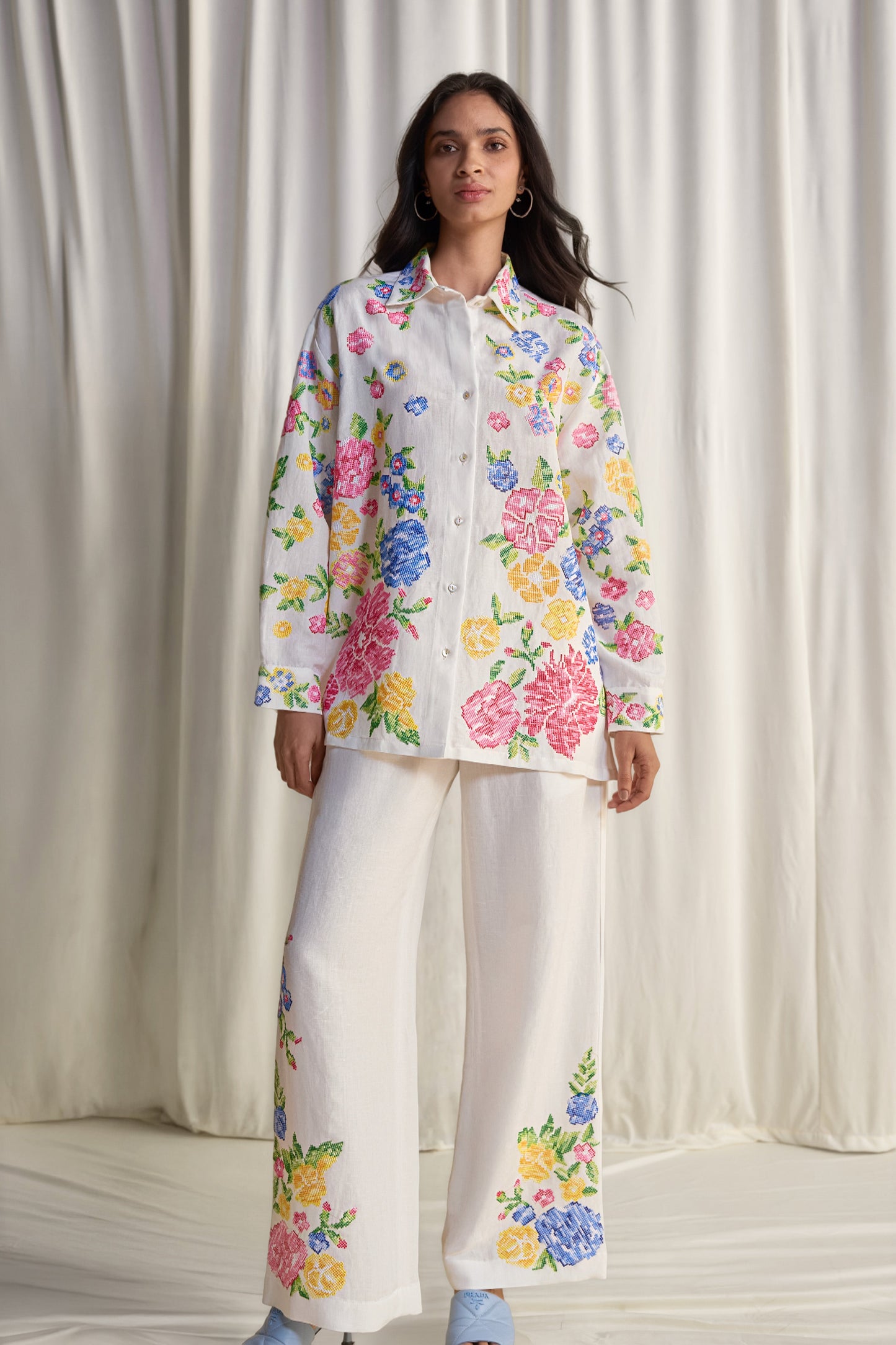 LINEN FLORAL CROSS-STITCH EMBROIDERED PANT