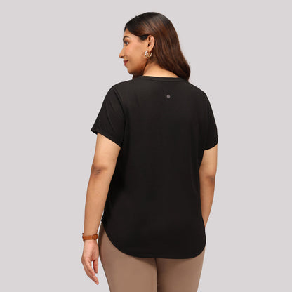 Cotton Pro Curved Hem Tee | BlissClub at Broadway