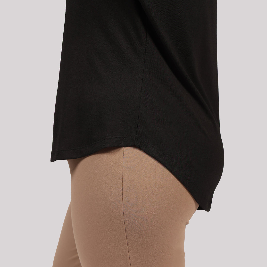 Cotton Pro Curved Hem Tee | BlissClub at Broadway