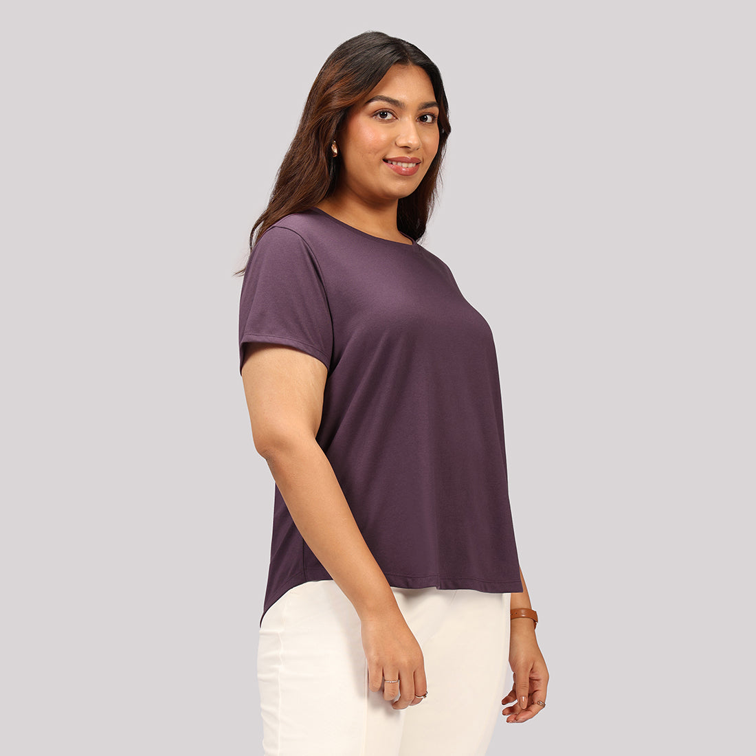 Cotton Pro Curved Hem Tee | BlissClub at Broadway