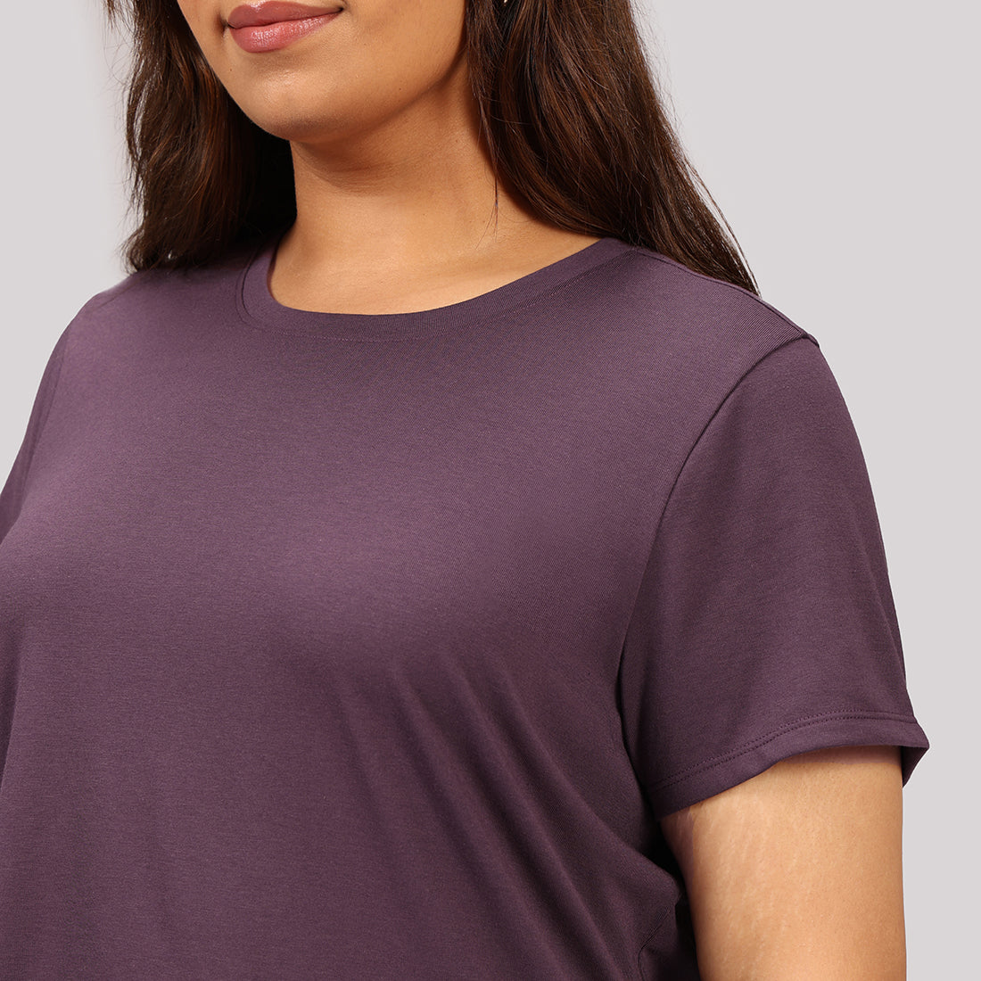 Cotton Pro Curved Hem Tee | BlissClub at Broadway