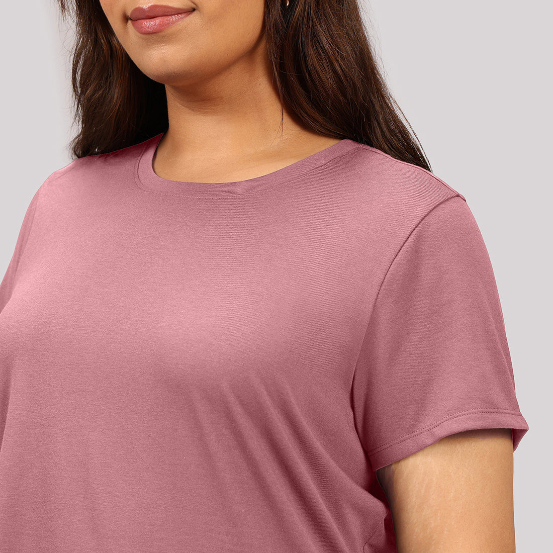 Cotton Pro Curved Hem Tee | BlissClub at Broadway