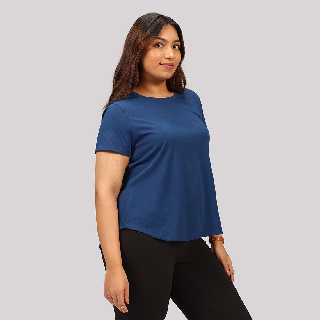 Cotton Pro Curved Hem Tee | BlissClub at Broadway