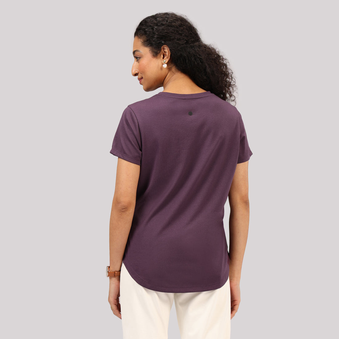 Cotton Pro Curved Hem Tee | BlissClub at Broadway