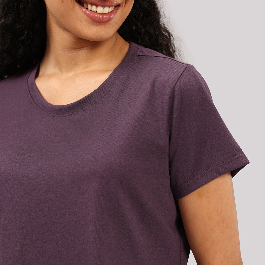 Cotton Pro Curved Hem Tee | BlissClub at Broadway