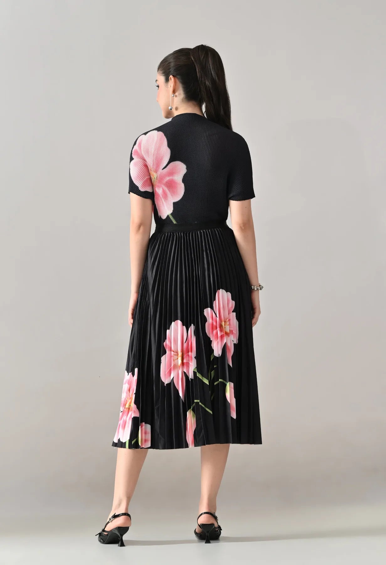 Floral Printed Pleated Two-Piece Set | ANNY at Broadway