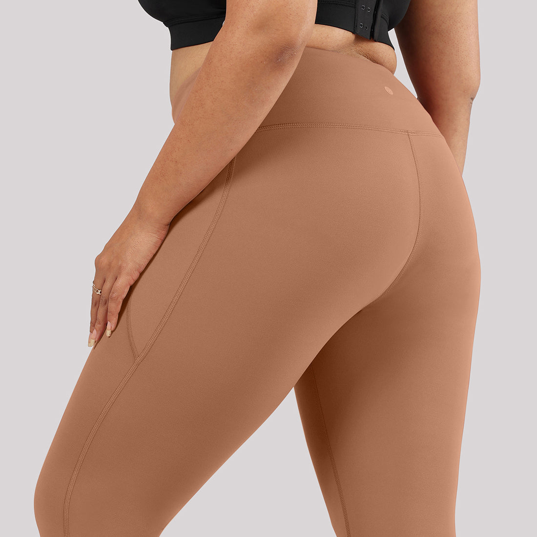 Ultimate Leggings | BlissClub at Broadway