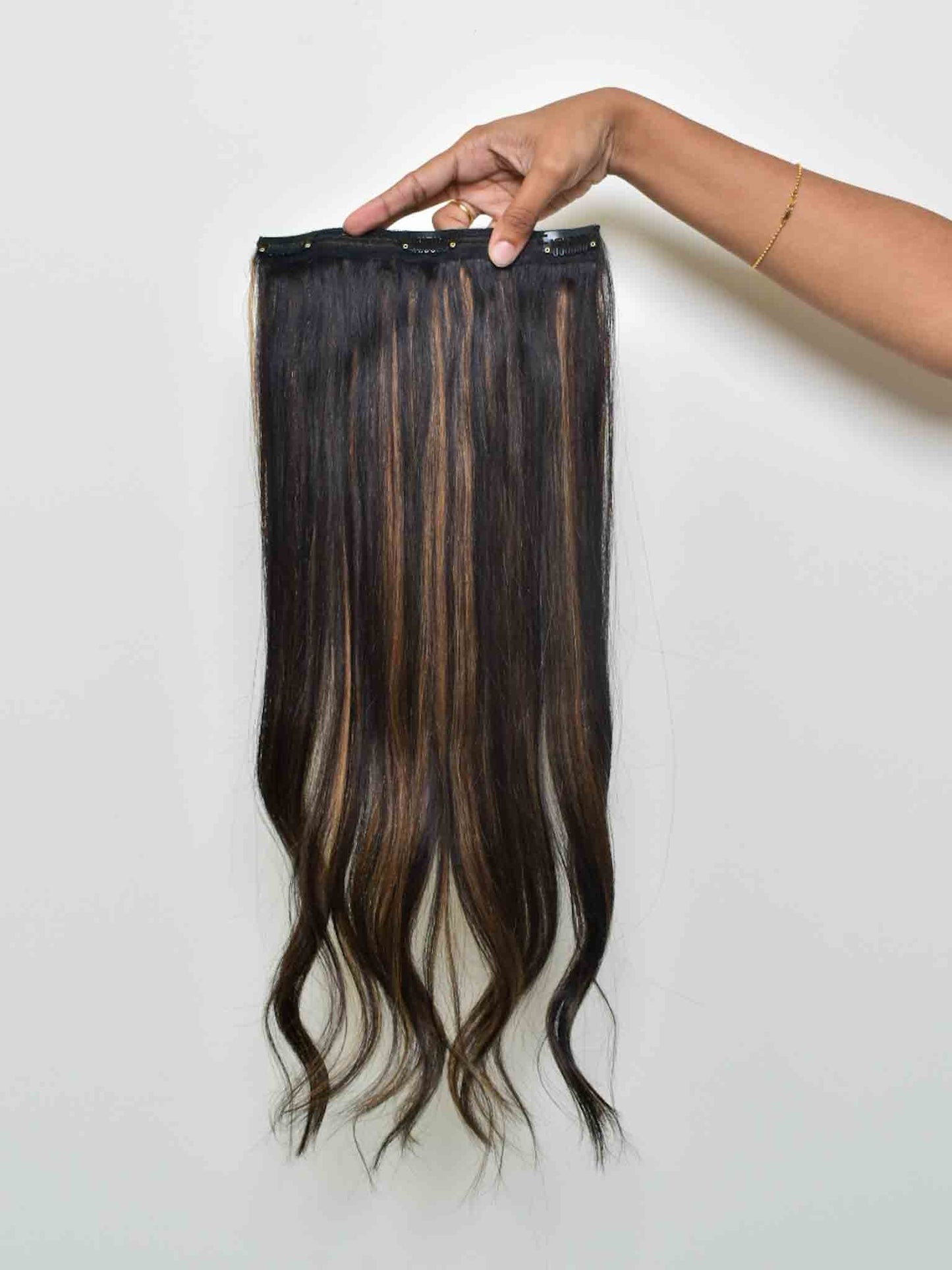 “Gimme Some Volume” 3 Clip weft – Classic Hair