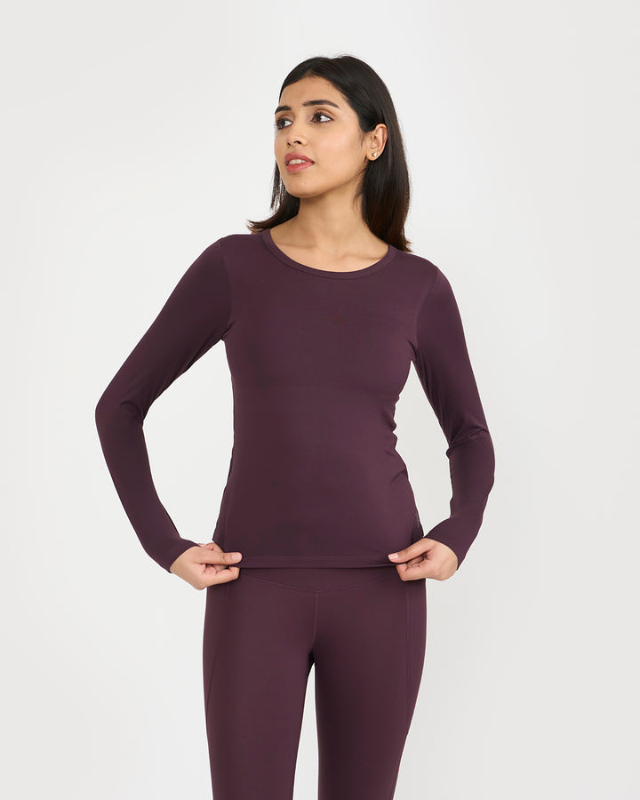 Zen Full Sleeves top with in-built sports bra | Hunnit at Broadway