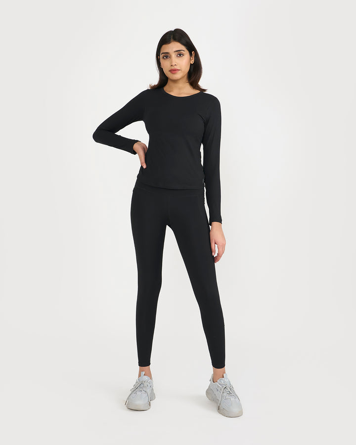 Zen Full Sleeves top with in-built sports bra | Hunnit at Broadway
