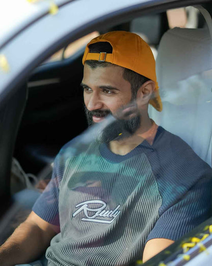 ⁠RWDY TEXTURE TEE IN CHARCOAL WAVE