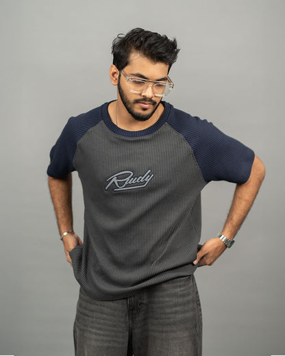 ⁠RWDY TEXTURE TEE IN CHARCOAL WAVE