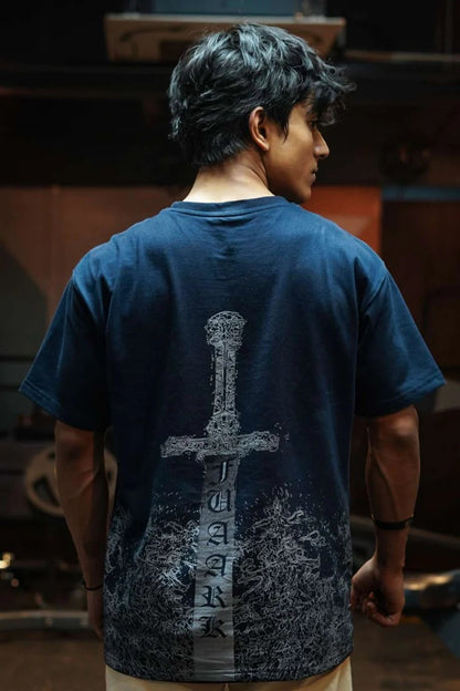 Sword Oversized T-Shirt Navy | Fuaark at Broadway