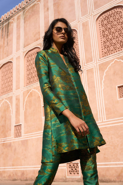 PATTERNED BROCADE LONGLINE TOP | Dash and Dot at Broadway