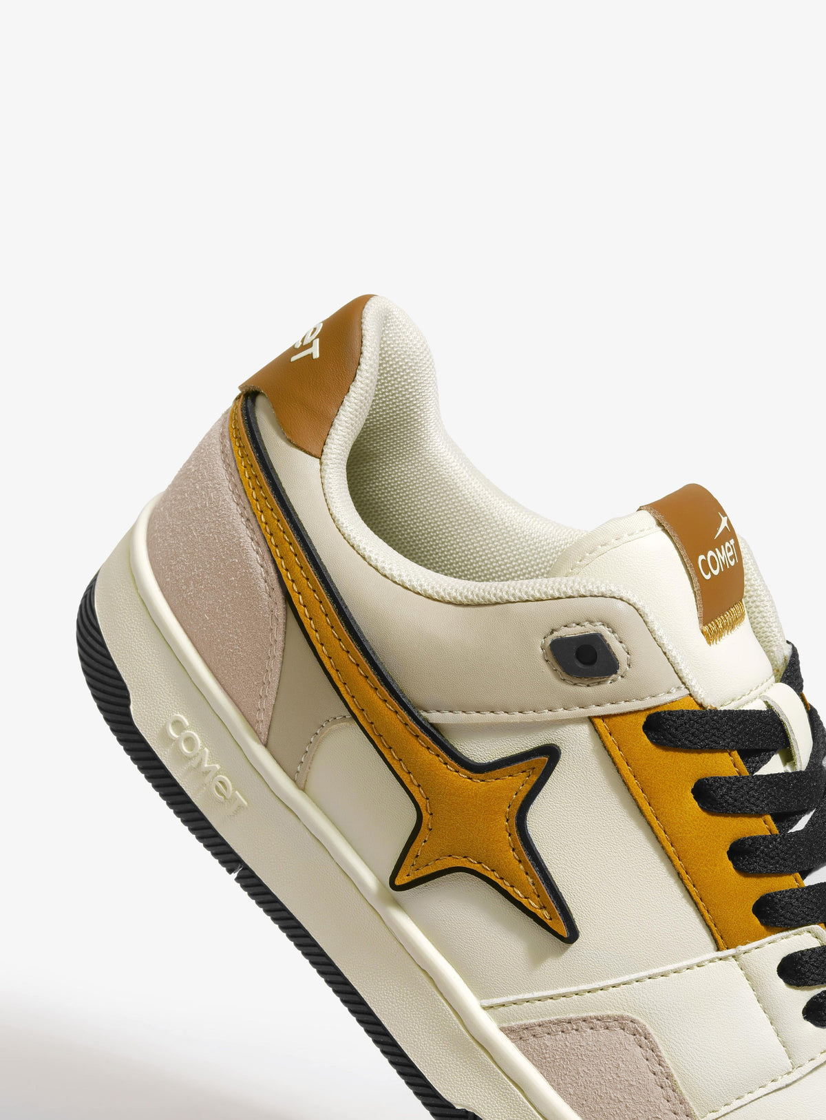 X Lows HAZELNUT | COMET at Broadway