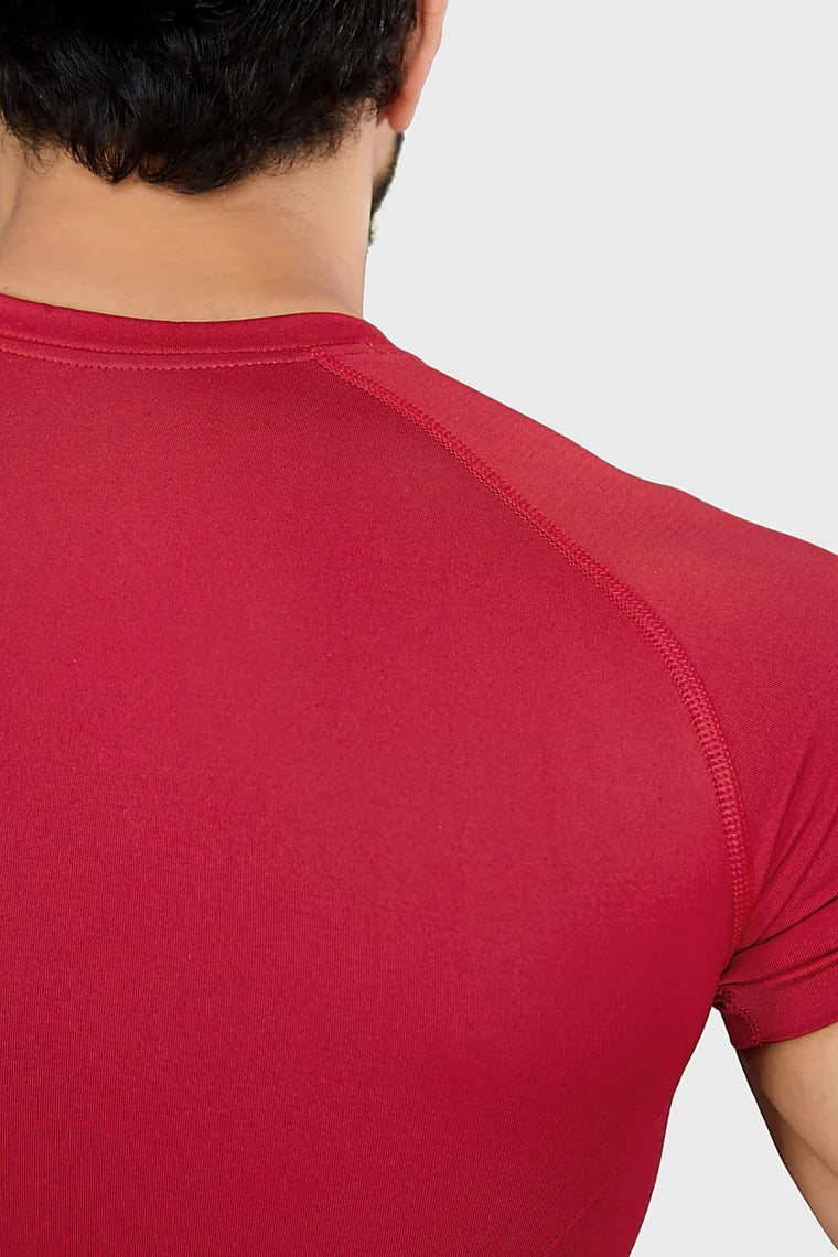 Power Seamless T-Shirt Red/Logo | Fuaark at Broadway