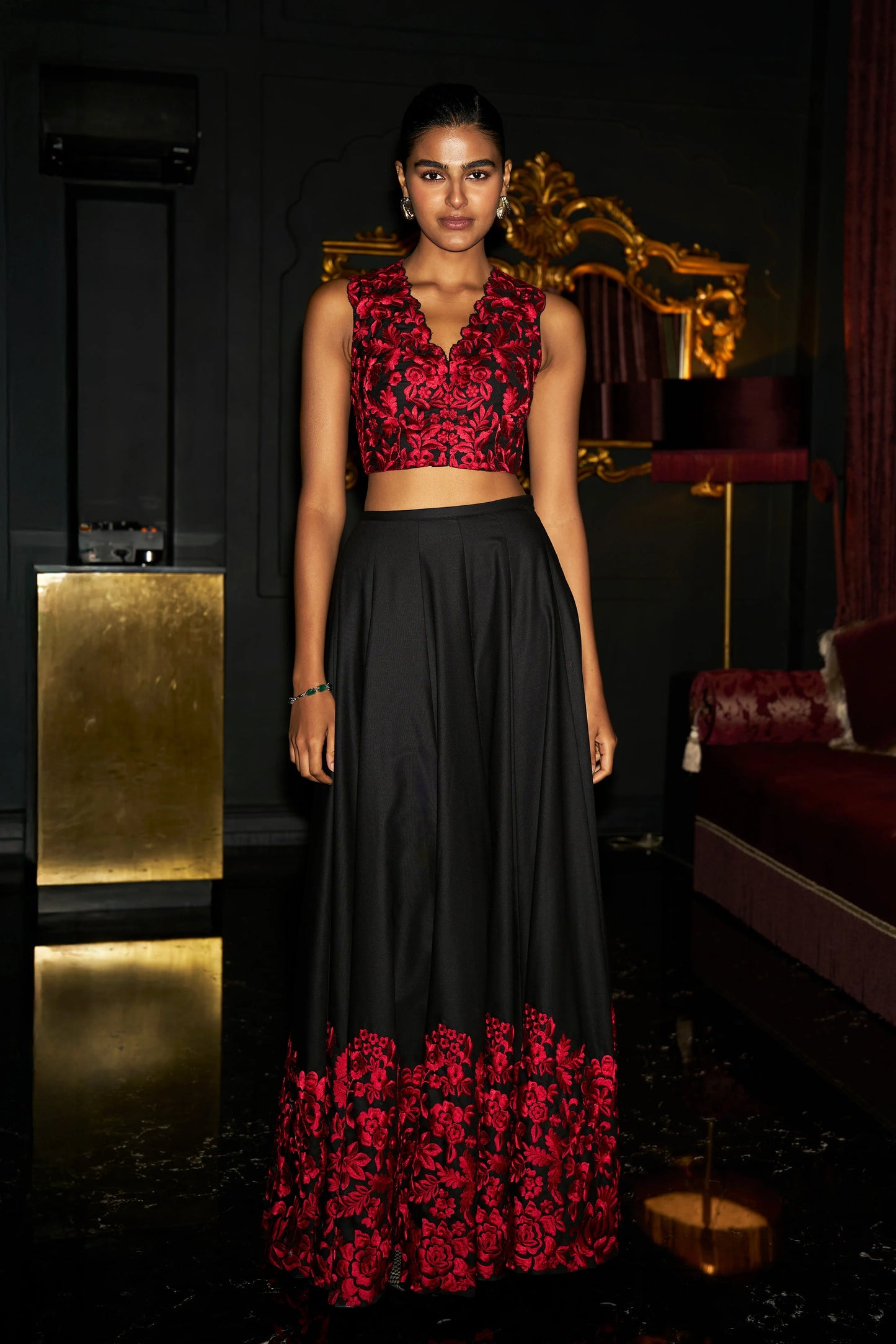 EMBROIDERED CROP TOP & FLARED SKIRT SET