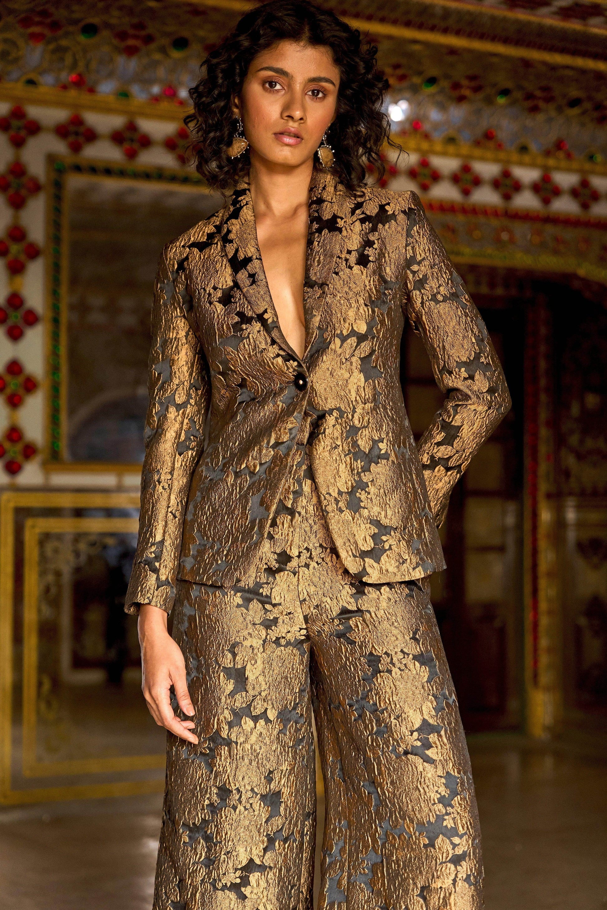 FLORAL BROCADE BLAZER | Dash and Dot at Broadway