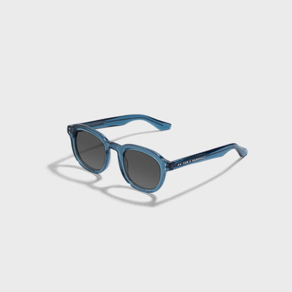 WINDSOR_TRANS_BLUESUNGLASS