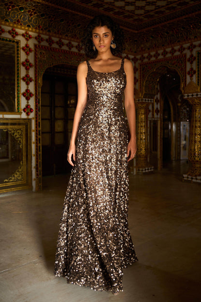 GOLD SEQUIN GOWN | Dash and Dot at Broadway