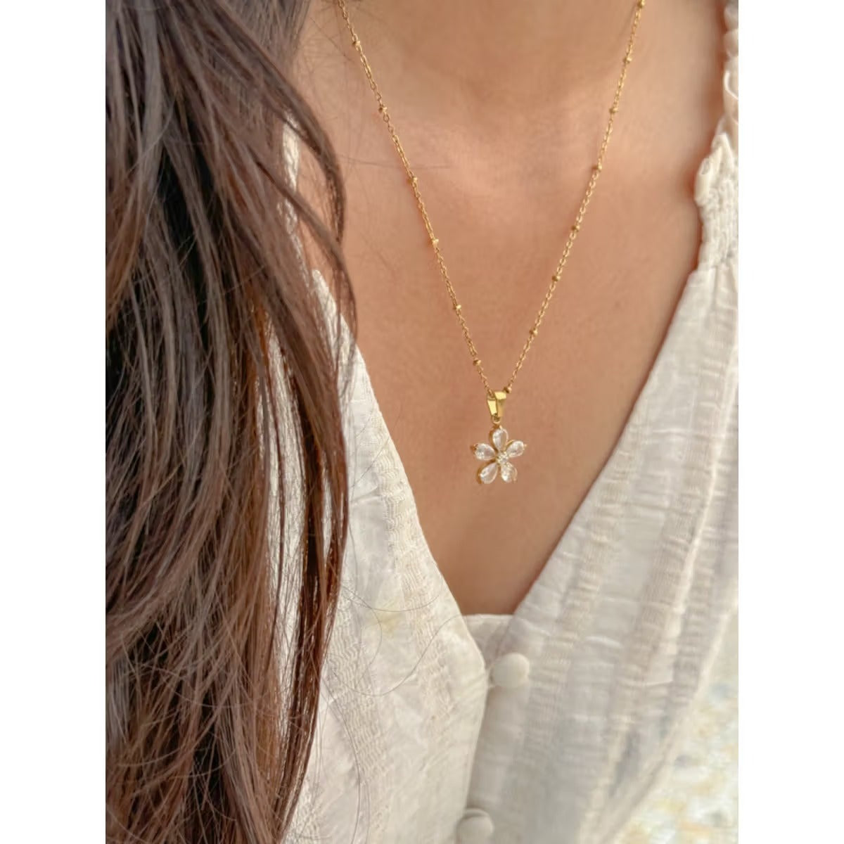 18kt Gold Plated Rolo Chain Dainty Daisy Flower Pendant Necklace, Lorelai