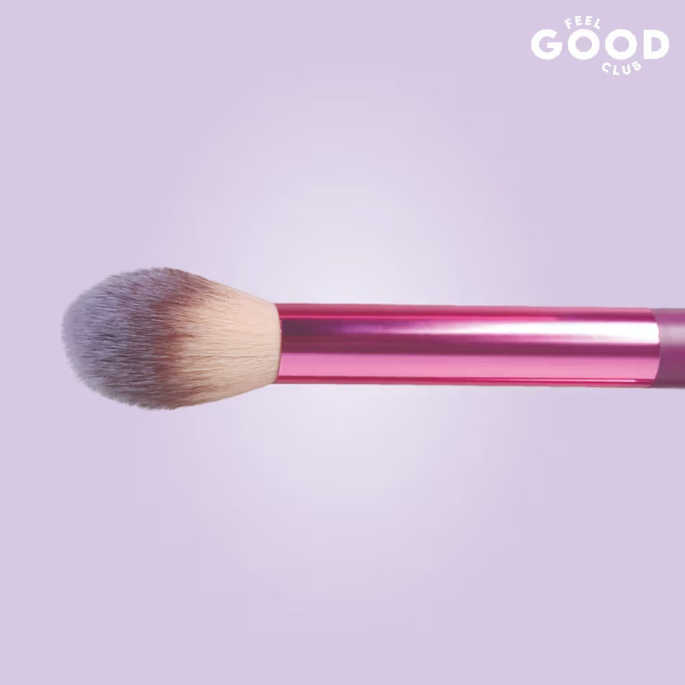 Feel Good Club Powder Brush For Blending Loose Pressed Baked Setting & Finishing Face Makeup Powder