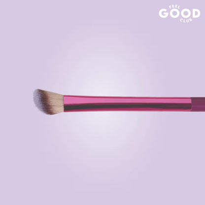 Feel Good Club Angled Makeup Brush With Slant Head For Face Nose Jawline Cheek Contour & Highlight